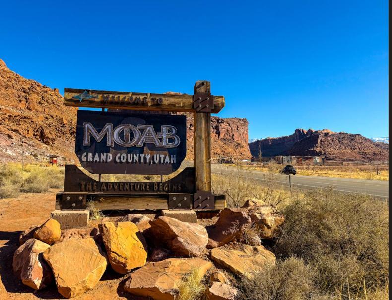Wolfe'S Moab, Adult Only Hotel Exteriér fotografie